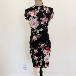 Black Floral Bodycon Dress with Cap Sleeves